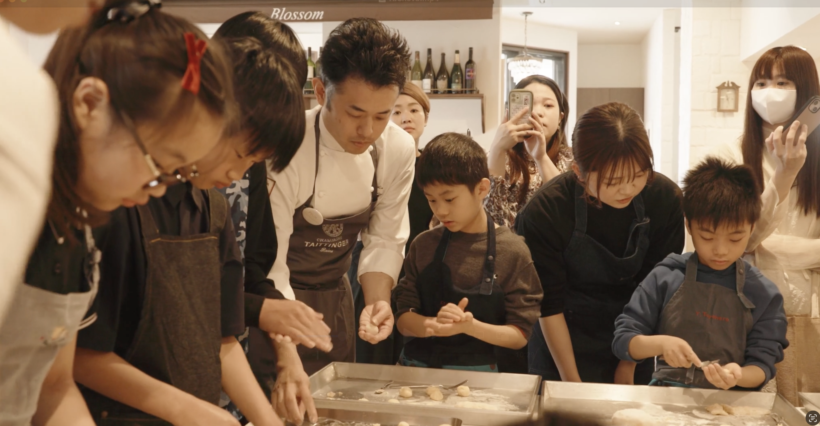 Philanthropic Arsnova still 2